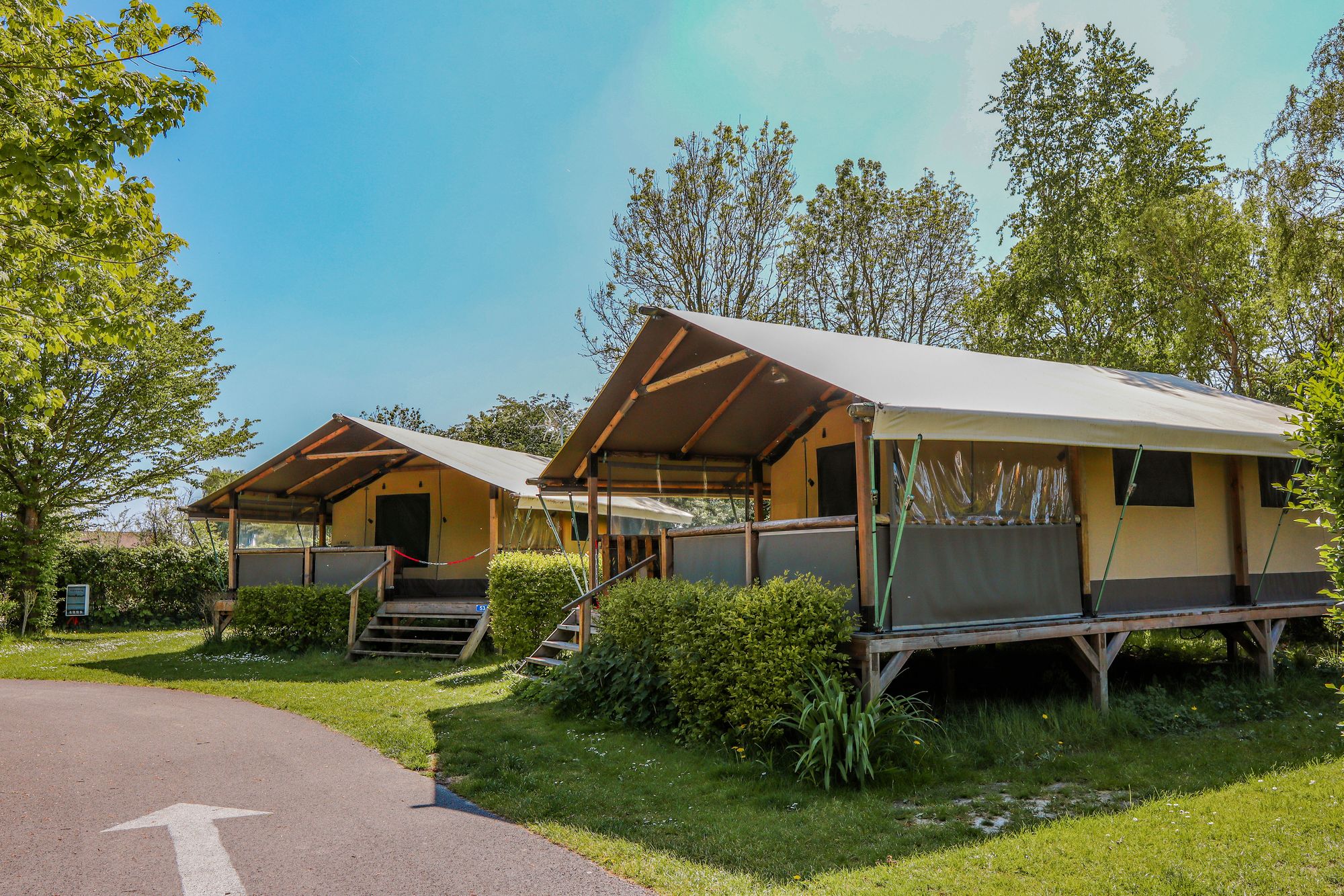 contact camping vertes feuilles